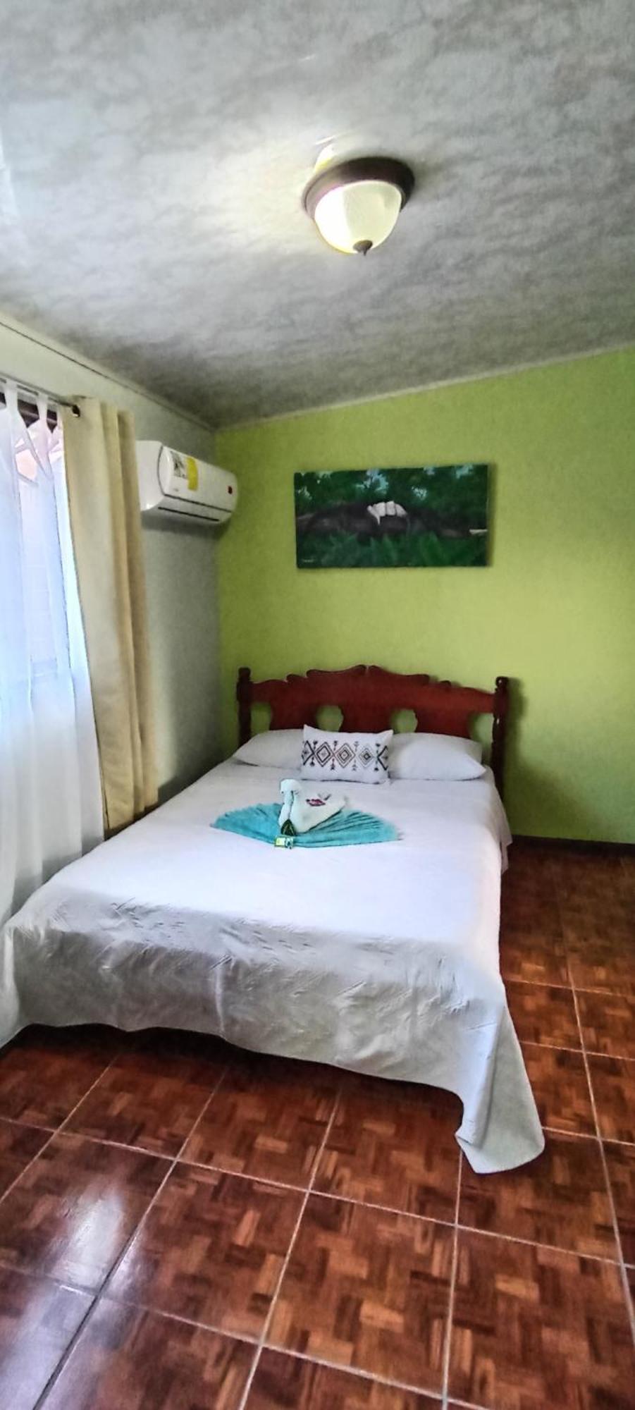 The Corner Airbnb Puerto Jiménez Pokoj fotografie